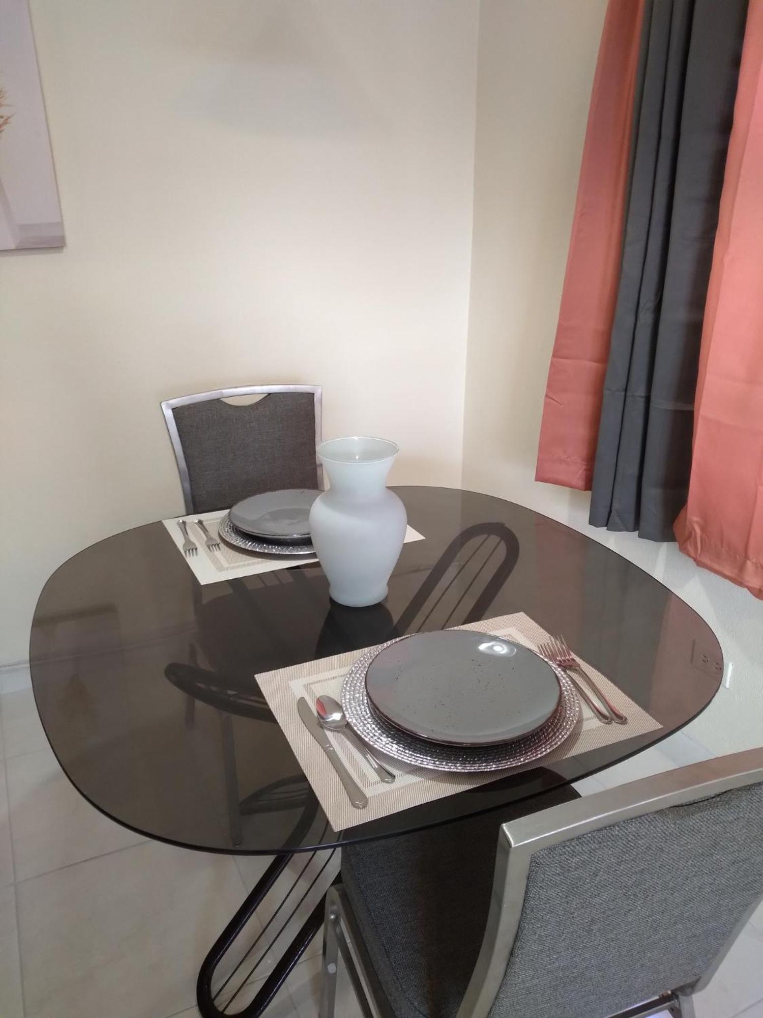 Tropical Hideaway Apartment Nassau